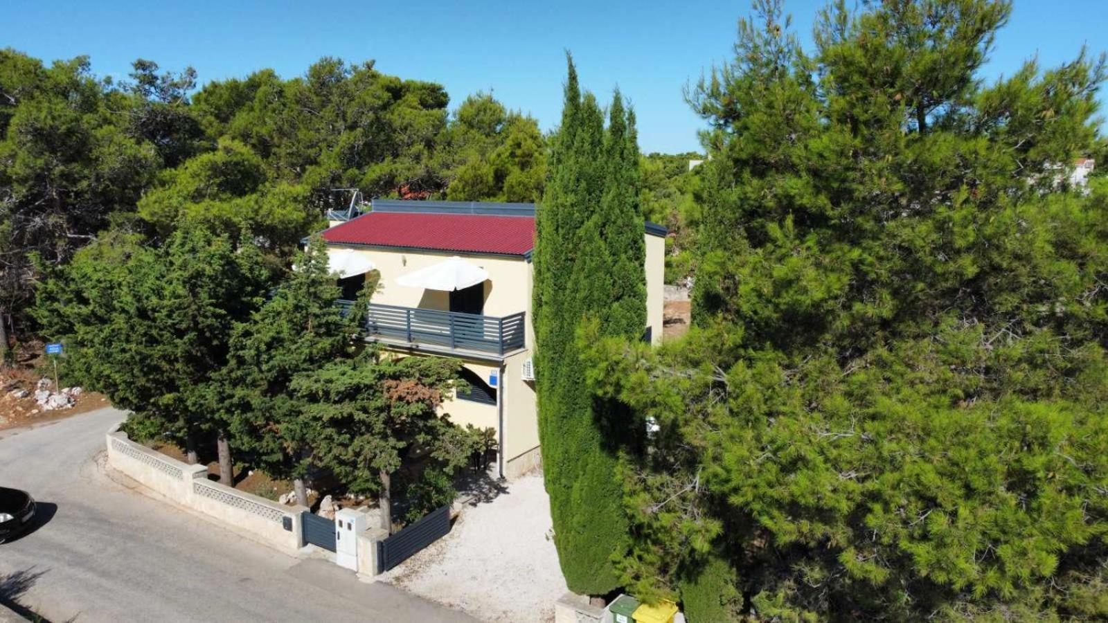 Villa Niva Vir Exterior photo