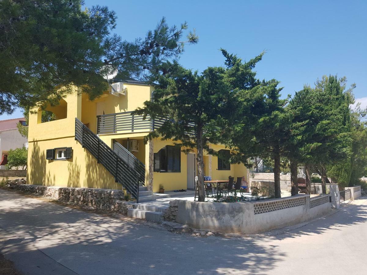 Villa Niva Vir Exterior photo